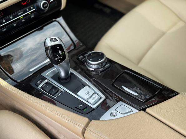 BMW 5 серии VI (F10/F11/F07) Рестайлинг с пробегом 2013 года, цена 1 730 000 рублей, 208272 км, седан, Автокод Объявления