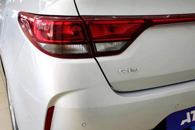 Kia Rio IV Рестайлинг с пробегом 2020 года, цена 1 699 000 рублей, 112000 км, седан, Автокод Объявления