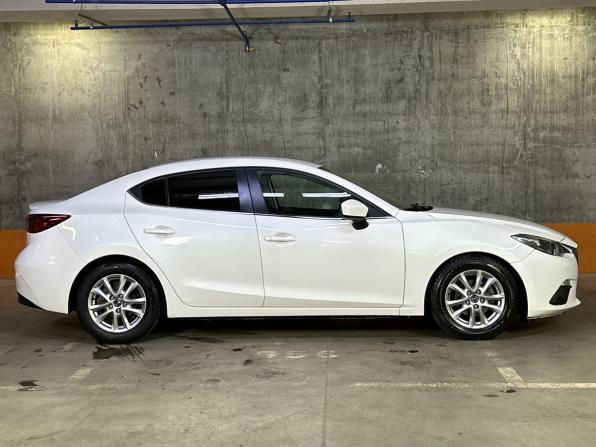 Mazda 3 III (BM) с пробегом 2014 года, цена 1 220 000 рублей, 148936 км, седан, Автокод Объявления