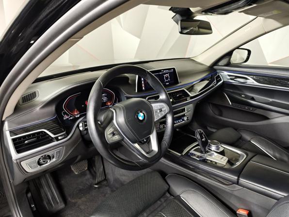 BMW 7 серии VI (G11/G12) Рестайлинг с пробегом 2021 года, цена 7 125 000 рублей, 60872 км, седан, Автокод Объявления