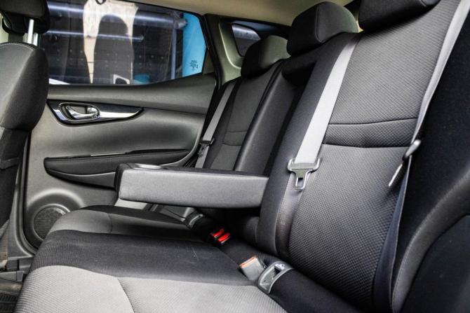 Nissan Qashqai II с пробегом 2014 года, цена 1 375 000 рублей, 140049 км, внедорожник, Автокод Объявления