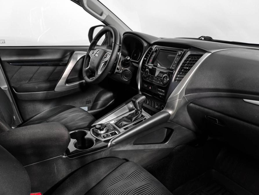 Mitsubishi Pajero Sport III Санкт-Петербург  - изображение 13