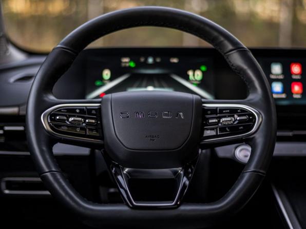 Omoda C5 I с пробегом 2023 года, цена 1 577 000 рублей, 61177 км, внедорожник, Автокод Объявления