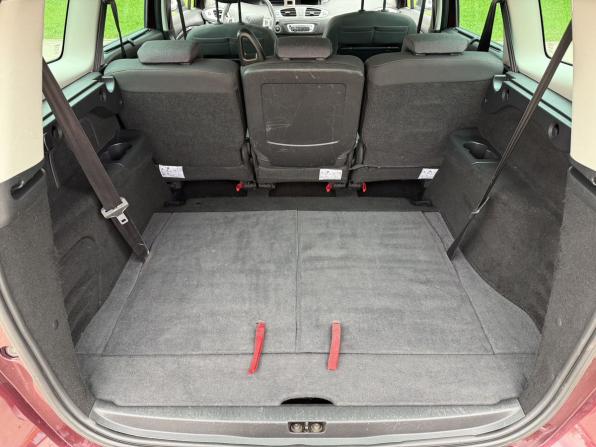 Renault Scenic III Рестайлинг с пробегом 2012 года, цена 1 139 000 рублей, 195789 км, компактвэн, Автокод Объявления