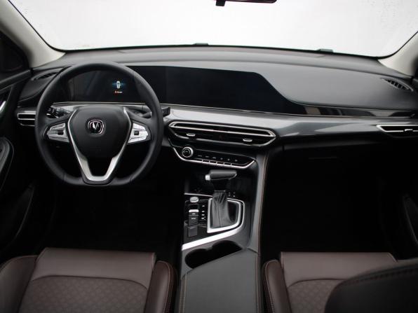 Changan Eado Plus с пробегом 2024 года, цена 1 639 000 рублей, 29300 км, седан, Автокод Объявления