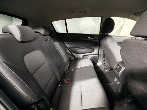 Kia Sportage IV Рестайлинг с пробегом 2019 года, цена 1 797 000 рублей, 155273 км, внедорожник, Автокод Объявления