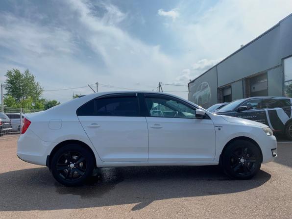 Skoda Rapid I с пробегом 2014 года, цена 770 000 рублей, 228624 км, седан, Автокод Объявления