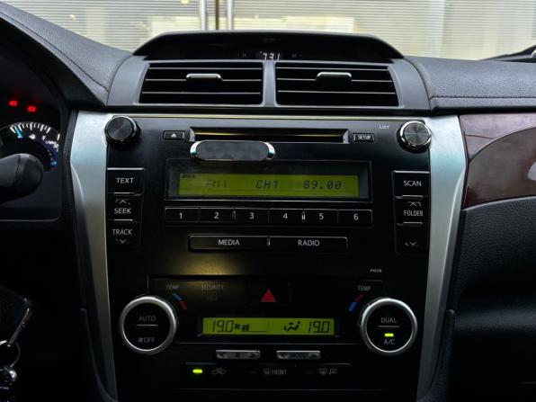 Toyota Camry VII (XV50) с пробегом 2012 года, цена 1 369 000 рублей, 315832 км, седан, Автокод Объявления