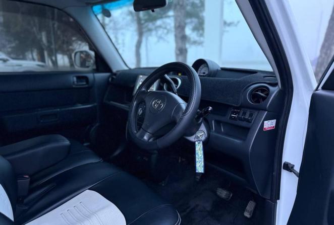Toyota bB I Рестайлинг с пробегом 2003 года, цена 740 000 рублей, 146000 км, компактвэн, Автокод Объявления