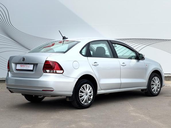 Volkswagen Polo V Рестайлинг с пробегом 2018 года, цена 959 000 рублей, 188638 км, седан, Автокод Объявления