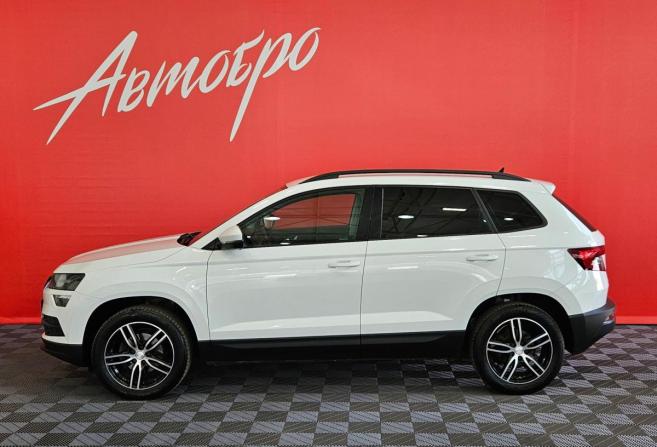 Skoda Karoq I с пробегом 2020 года, цена 1 990 000 рублей, 152700 км, внедорожник, Автокод Объявления