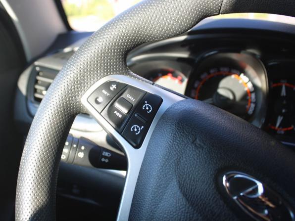 Lada (ВАЗ) Vesta I с пробегом 2019 года, цена 999 000 рублей, 115762 км, универсал, Автокод Объявления