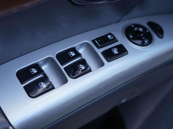 Hyundai Santa Fe II с пробегом 2009 года, цена 860 000 рублей, 312762 км, внедорожник, Автокод Объявления