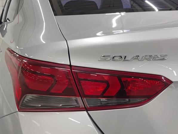 Hyundai Solaris II с пробегом 2018 года, цена 975 000 рублей, 217232 км, седан, Автокод Объявления