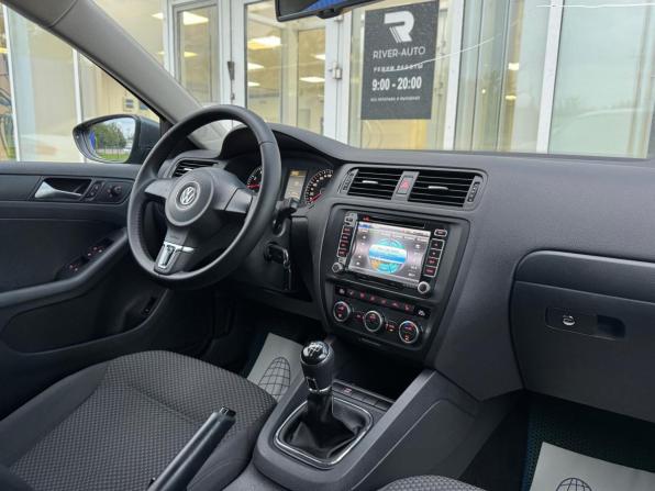 Volkswagen Jetta VI с пробегом 2014 года, цена 917 000 рублей, 229649 км, седан, Автокод Объявления