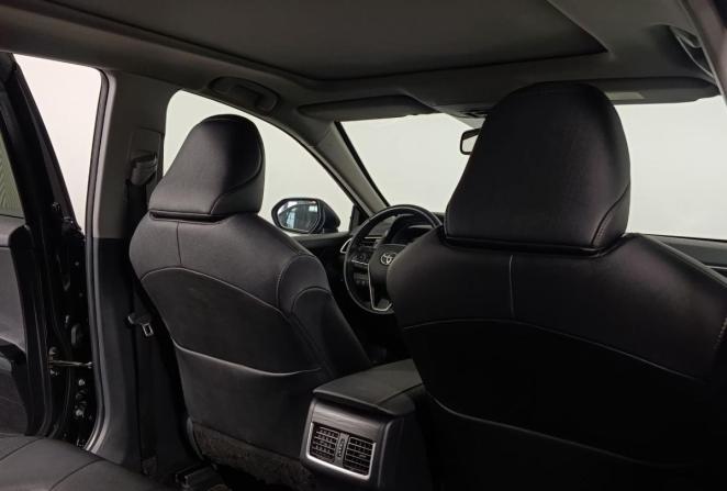 Toyota Camry VIII (XV70) Рестайлинг с пробегом 2023 года, цена 3 197 000 рублей, 45970 км, седан, Автокод Объявления