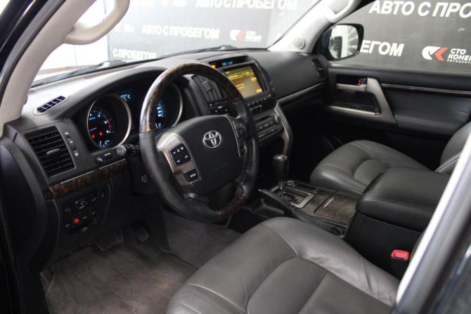 Toyota Land Cruiser 200 Series с пробегом 2010 года, цена 2 998 000 рублей, 288000 км, внедорожник, Автокод Объявления