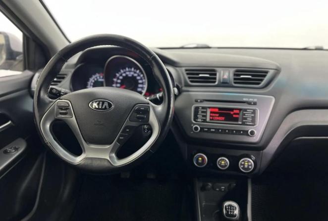 Kia Rio III Рестайлинг с пробегом 2015 года, цена 1 050 000 рублей, 134600 км, седан, Автокод Объявления