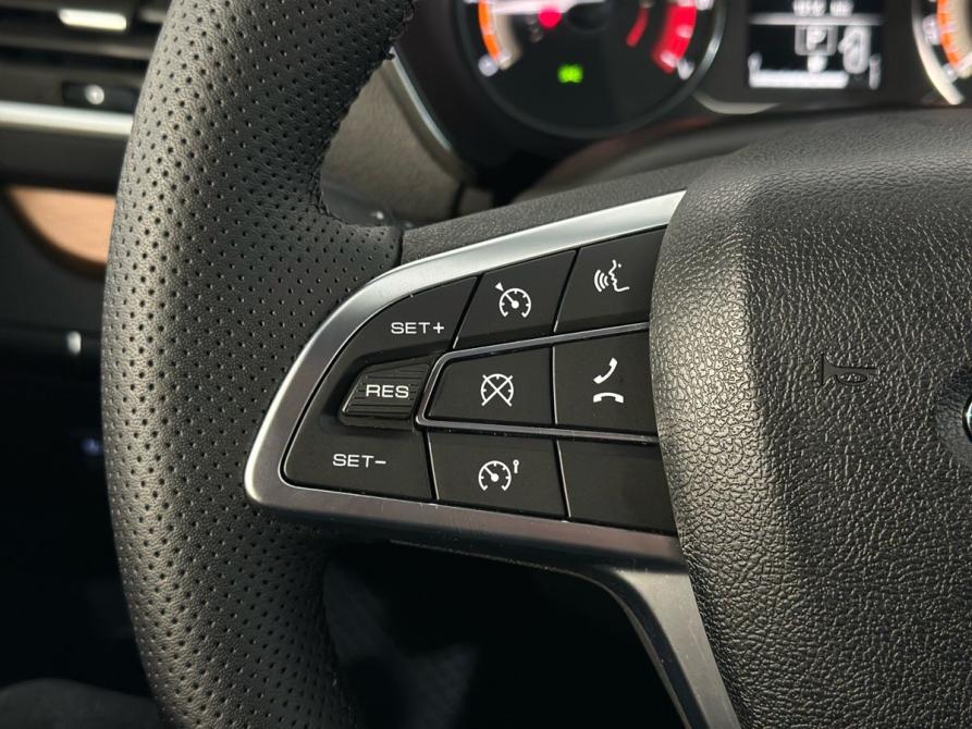 Lada (ВАЗ) Vesta I Рестайлинг (NG) Великий Новгород  - изображение 13