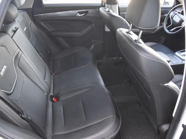 Haval Jolion I с пробегом 2023 года, цена 2 055 000 рублей, 37847 км, внедорожник, Автокод Объявления
