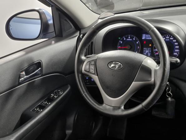 Hyundai i30 I Рестайлинг с пробегом 2011 года, цена 723 000 рублей, 176169 км, хэтчбек, Автокод Объявления