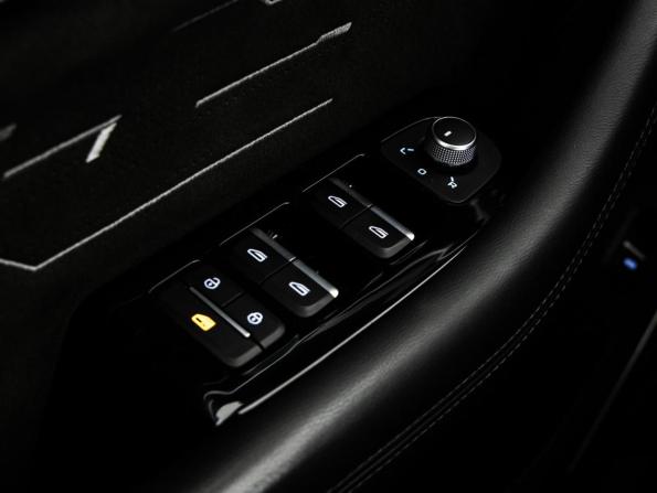 Geely Monjaro I с пробегом 2024 года, цена 3 399 000 рублей, 48761 км, внедорожник, Автокод Объявления