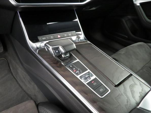 Audi A6 V (C8) с пробегом 2019 года, цена 3 650 000 рублей, 156600 км, универсал, Автокод Объявления