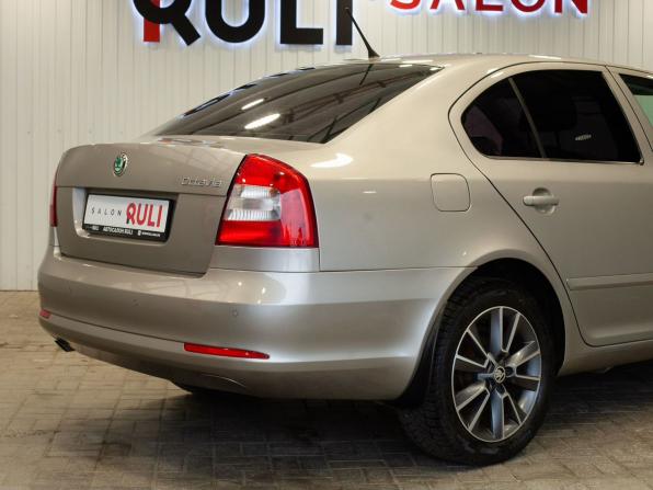 Skoda Octavia II (A5) Рестайлинг с пробегом 2013 года, цена 895 000 рублей, 194373 км, лифтбек, Автокод Объявления