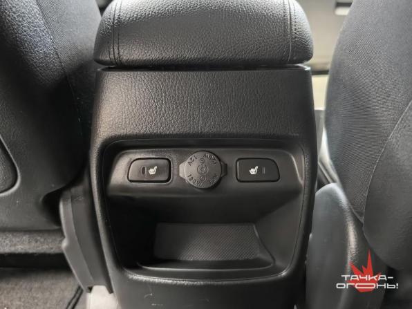 Kia Sorento II Рестайлинг с пробегом 2017 года, цена 2 098 000 рублей, 125000 км, внедорожник, Автокод Объявления