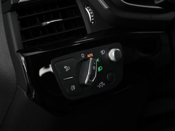 Audi A5 II (F5) Рестайлинг с пробегом 2022 года, цена 5 200 046 рублей, 48153 км, лифтбек, Автокод Объявления