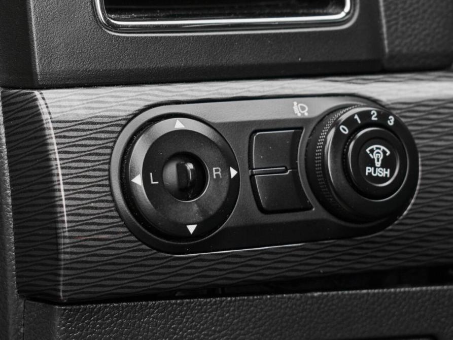 Chevrolet Captiva I Рестайлинг 2 Екатеринбург  - изображение 17
