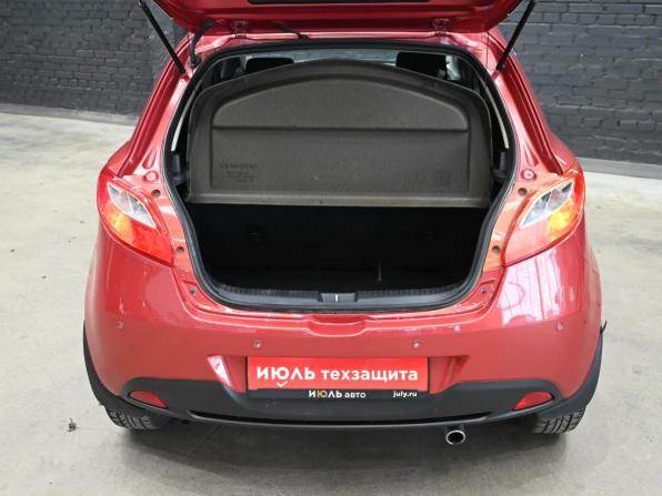 Mazda 2 II (DE) с пробегом 2008 года, цена 590 000 рублей, 211586 км, хэтчбек, Автокод Объявления