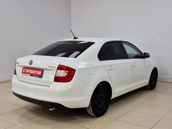 Skoda Rapid I Рестайлинг с пробегом 2018 года, цена 1 040 000 рублей, 128877 км, лифтбек, Автокод Объявления