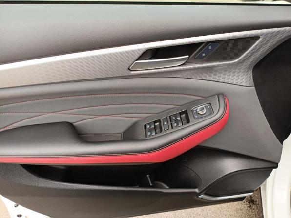 Haval F7x I Рестайлинг с пробегом 2022 года, цена 2 289 000 рублей, 35888 км, внедорожник, Автокод Объявления