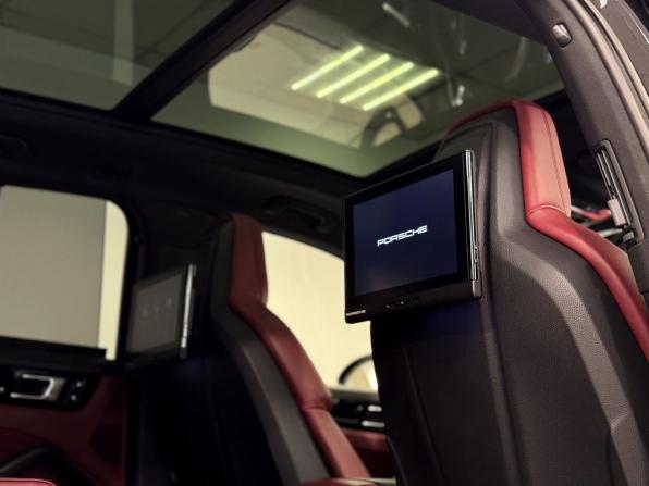 Porsche Cayenne III с пробегом 2019 года, цена 5 700 000 рублей, 110761 км, внедорожник, Автокод Объявления