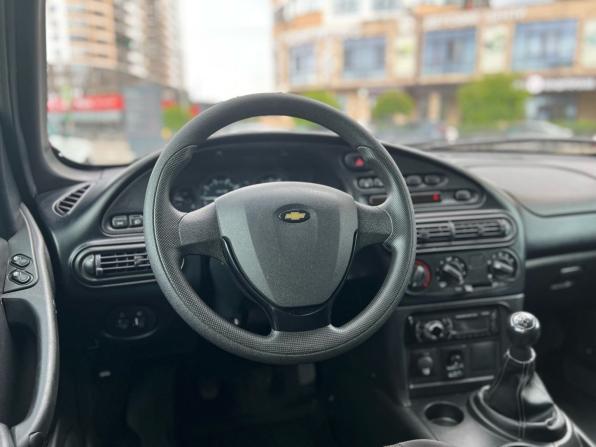 Chevrolet Niva I Рестайлинг с пробегом 2018 года, цена 680 000 рублей, 117000 км, внедорожник, Автокод Объявления
