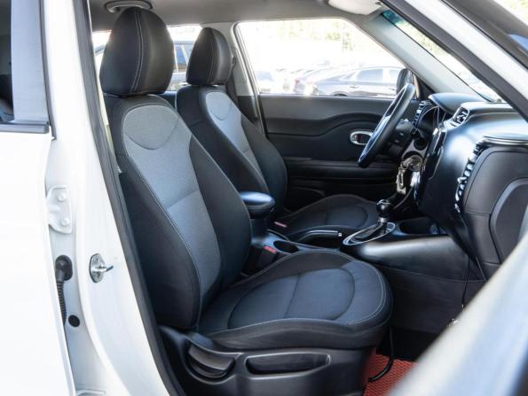 Kia Soul II Рестайлинг с пробегом 2018 года, цена 1 559 000 рублей, 101575 км, хэтчбек, Автокод Объявления
