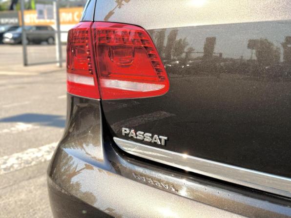 Volkswagen Passat B7 с пробегом 2014 года, цена 1 199 000 рублей, 237016 км, седан, Автокод Объявления