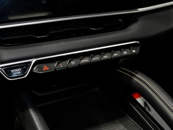 Geely Coolray I Рестайлинг 2 с пробегом 2025 года, цена 2 150 000 рублей, 11000 км, внедорожник, Автокод Объявления