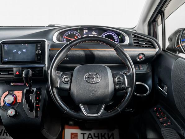 Toyota Sienta II с пробегом 2018 года, цена 1 549 500 рублей, 47000 км, компактвэн, Автокод Объявления