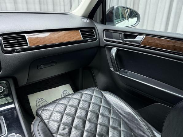 Volkswagen Touareg II Рестайлинг с пробегом 2016 года, цена 2 599 000 рублей, 223607 км, внедорожник, Автокод Объявления