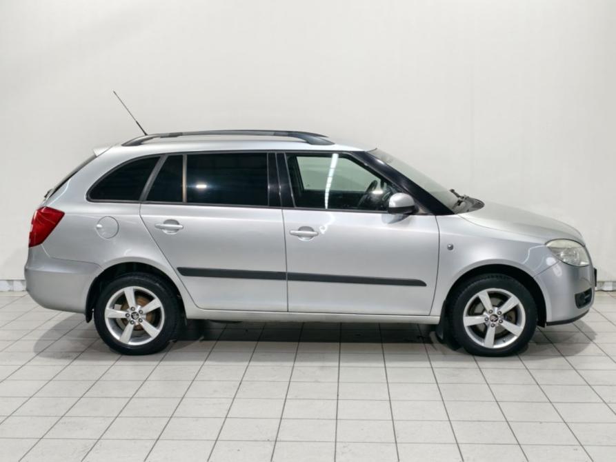 Skoda Fabia II Курск  - изображение 4