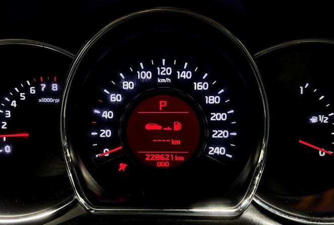 Kia Ceed II с пробегом 2014 года, цена 1 055 000 рублей, 228609 км, хэтчбек, Автокод Объявления