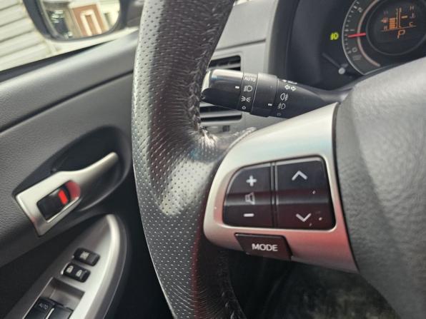 Toyota Corolla X (E140 E150) Рестайлинг с пробегом 2011 года, цена 1 349 000 рублей, 103736 км, седан, Автокод Объявления