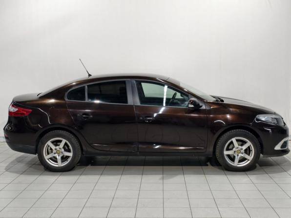 Renault Fluence I Рестайлинг с пробегом 2015 года, цена 864 000 рублей, 107016 км, седан, Автокод Объявления