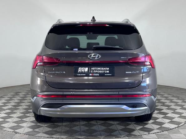 Hyundai Santa Fe IV Рестайлинг с пробегом 2021 года, цена 3 250 000 рублей, 135650 км, внедорожник, Автокод Объявления
