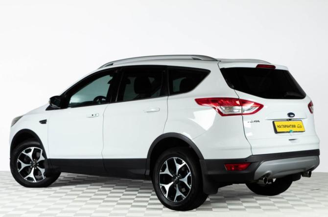 Ford Kuga II с пробегом 2013 года, цена 1 389 000 рублей, 205000 км, внедорожник, Автокод Объявления