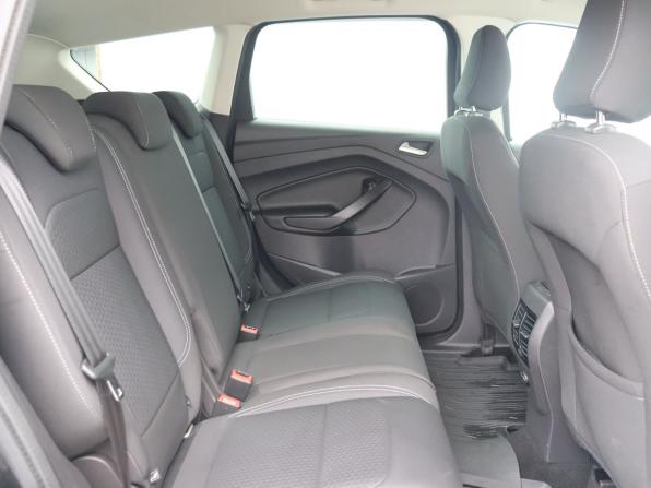 Ford Kuga II Рестайлинг с пробегом 2018 года, цена 1 680 000 рублей, 117101 км, внедорожник, Автокод Объявления