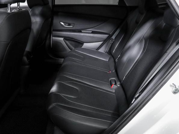Hyundai Elantra VII (CN7) Рестайлинг с пробегом 2024 года, цена 2 200 000 рублей, 31881 км, седан, Автокод Объявления