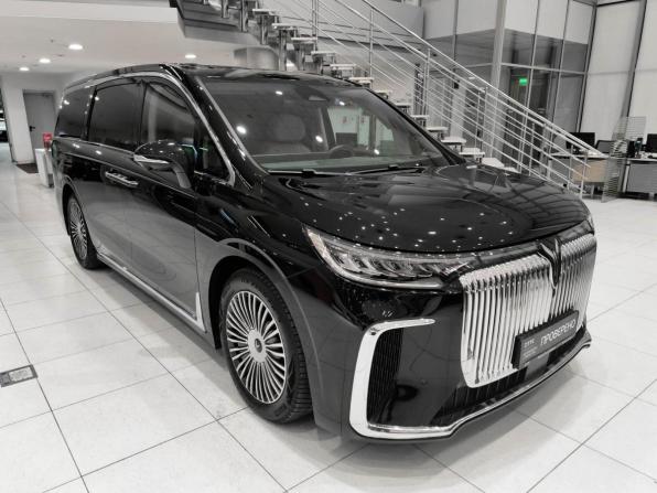 Voyah Dream I Рестайлинг с пробегом 2025 года, цена 6 900 000 рублей, 59203 км, минивэн, Автокод Объявления